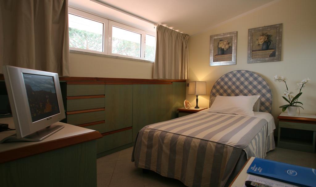 Hotel Eden Cinquale Phòng bức ảnh