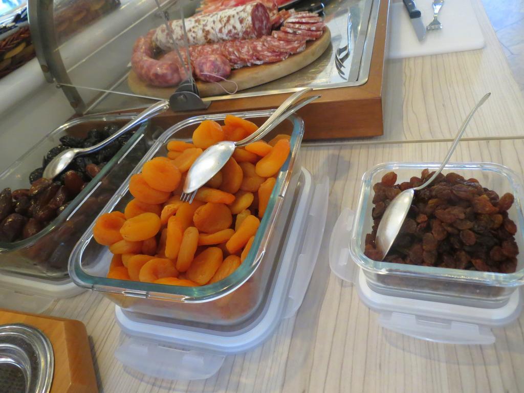 Hotel Eden Cinquale Ngoại thất bức ảnh