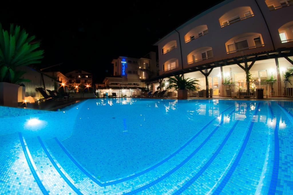Hotel Eden Cinquale Ngoại thất bức ảnh